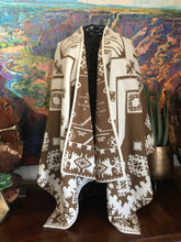 Load image into Gallery viewer, Artisan Caamano Alpaca Shawl Peru Southwestern White Brown Reversible