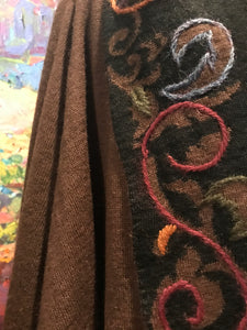 Artisan Alpaca Sweater Shawl Peru Black Brown Hand-Finished Embroidered